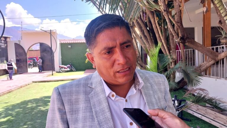 13 listas competirán por la alcaldía de Leoncio Prado; actual alcalde Marx Fuentes postula como primer regidor y 9 organizaciones quedan fuera