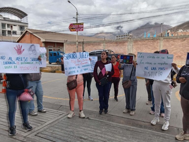 Juzgado ordena captura de sentenciado a cadena perpetua por violación tras incumplir reglas de conducta y acercarse a la víctima