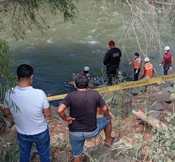 Recuperan cuerpo de joven que cayó al río Huallaga hace 22 días tras ataque de epilepsia
