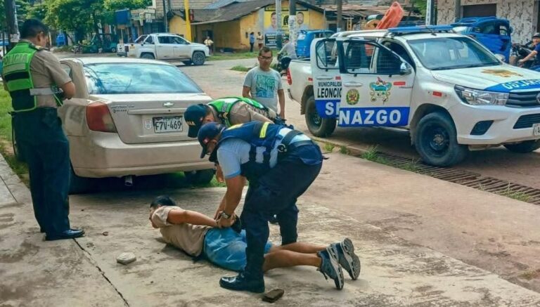 Sujeto con requisitoria judicial intenta fugar de la custodia policial tras ser capturado en Huánuco