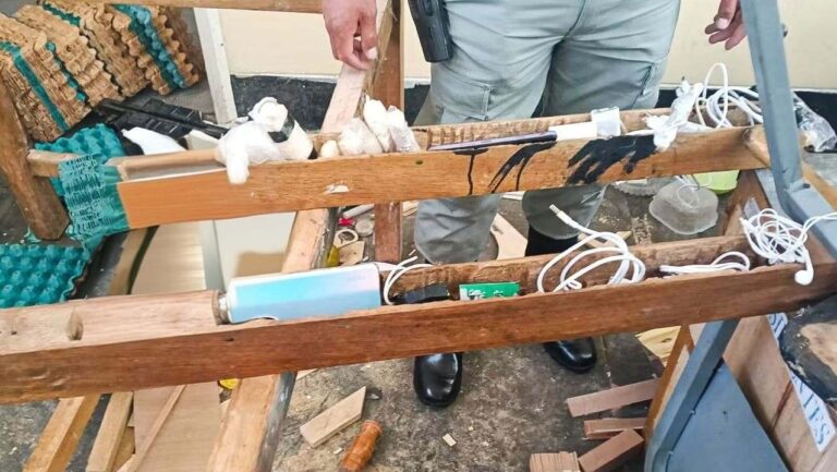 Requisa en penal de Cochamarca incauta presunta droga, celulares y chips en Pasco