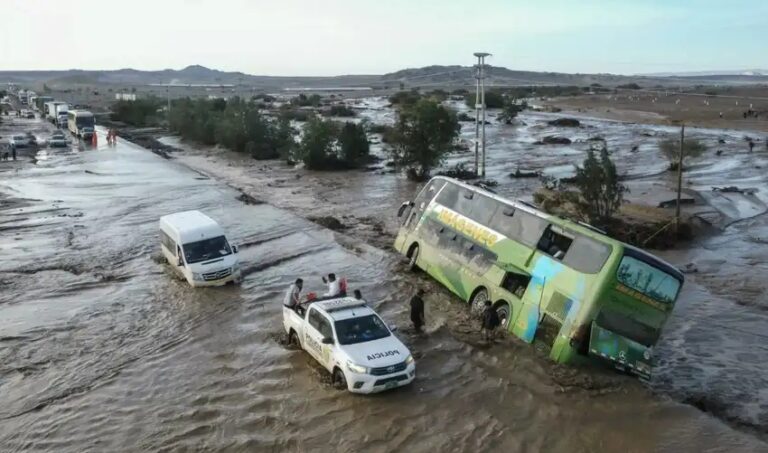 Gobierno declara en estado de emergencia distritos de 22 regiones del país ante el peligro inminente por lluvias intensas asociadas al fenómeno El Niño