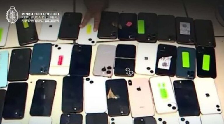 Incautan teléfonos iPhone y accesorios AirPods sin procedencia legal en tres establecimientos comerciales de Huánuco