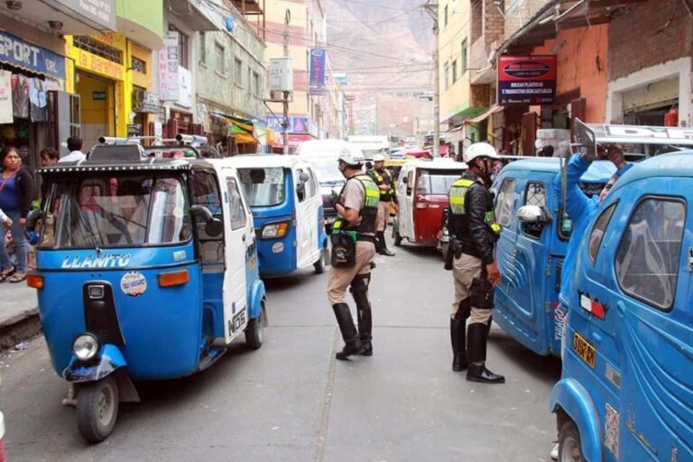 Mototaxistas se suman al paro del 4 de noviembre contra Seda Huánuco y advierten respuesta masiva en Huánuco, Amarilis y Pillco Marca