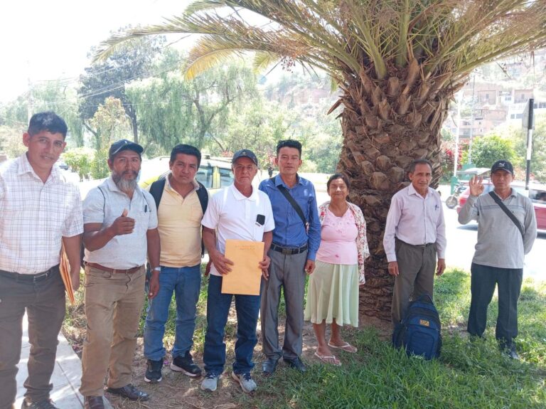 Dirigentes de cinco centros poblados de Puerto Inca exigen a Cofopri el saneamiento de sus lotes urbanos para acceder a obras y créditos